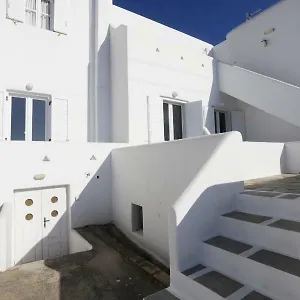 Morfoula's Mykonos Town